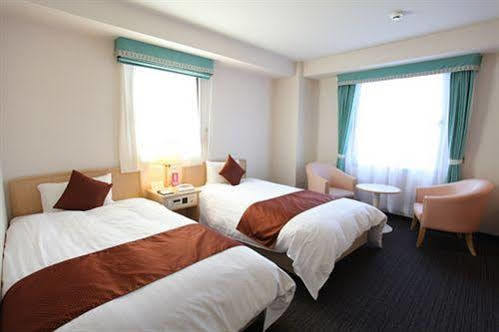 Hotel Verfort Hyuga Екстер'єр фото